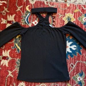 Choker off the shoulder top